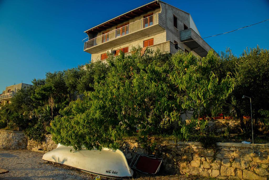 Apartments Adrialuka Dubrava  Exterior foto
