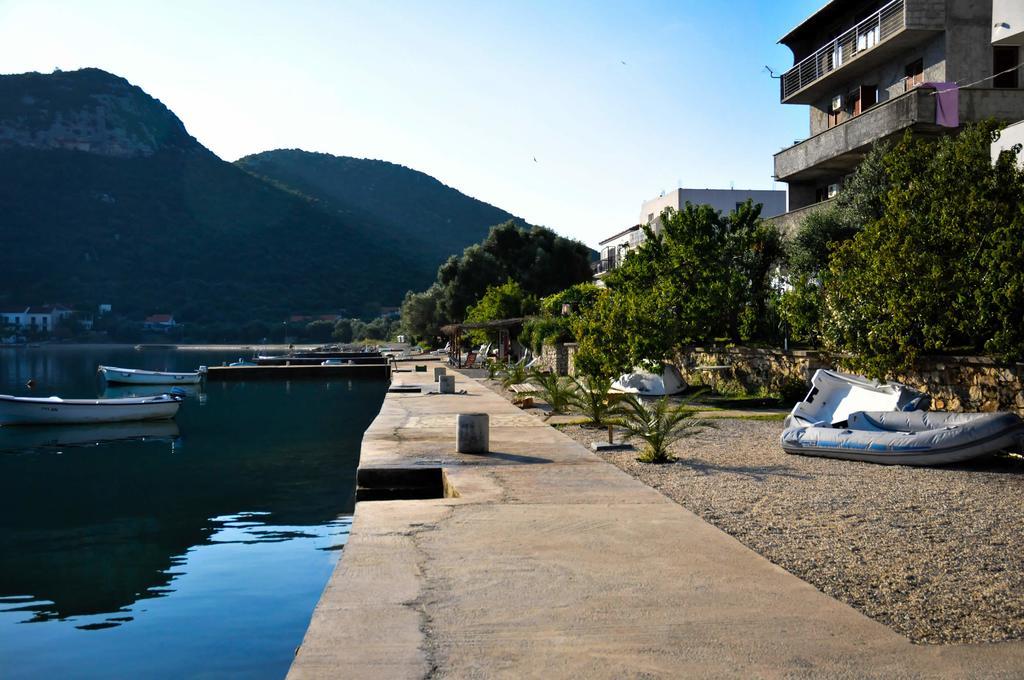 Apartments Adrialuka Dubrava  Exterior foto